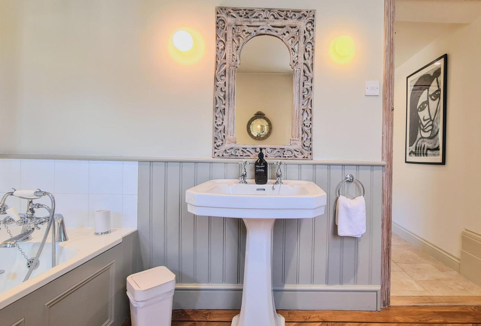 Crouch End Apartment - Spacious Flat Close To Central Лондон Екстериор снимка
